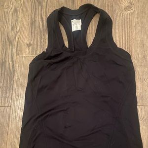 Athleta performance top